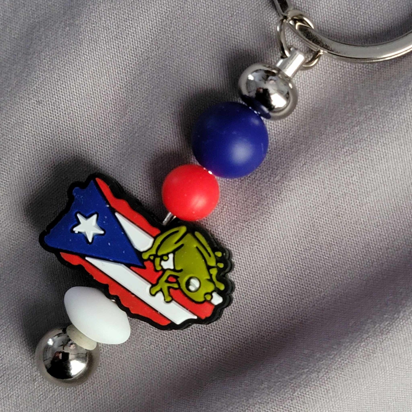 Noah's Silicone Bead Keychains - A Colorful Companion for Your Keys!